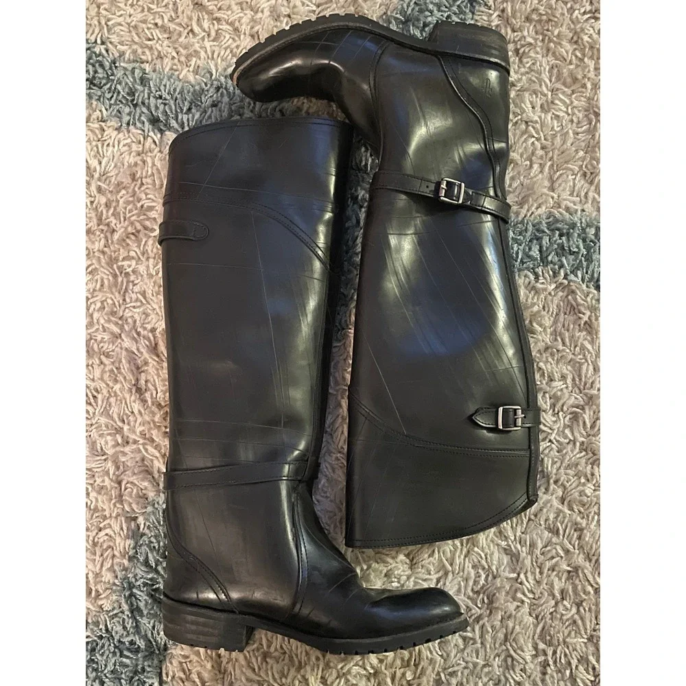 Frye Black Rubber Shearling Tall Riding Rain Boots Buckle Lug Sole Womens Size 8
